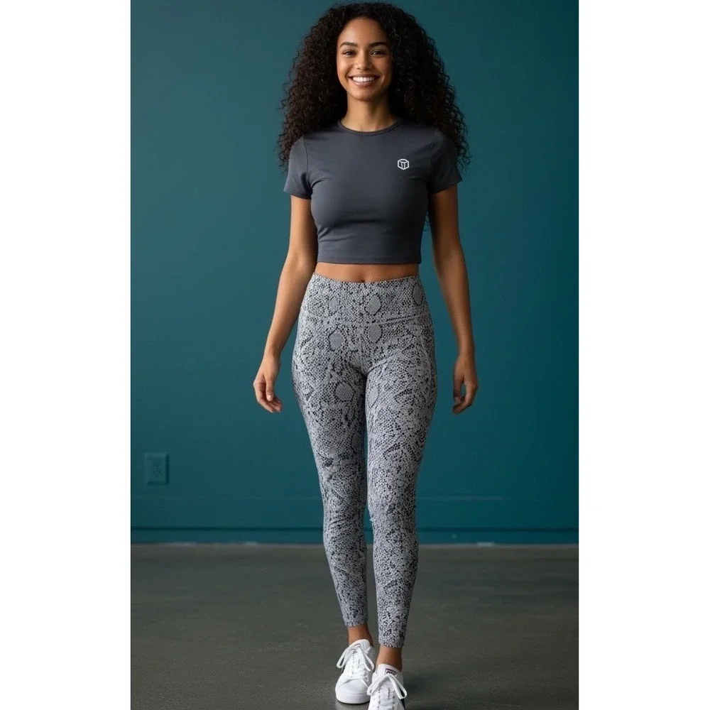 Varley Gray Silver Snakeprint Animal Print Century Leggings Size XS‎